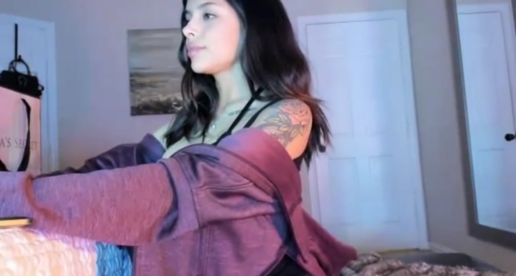 skylerlo video thumbnail