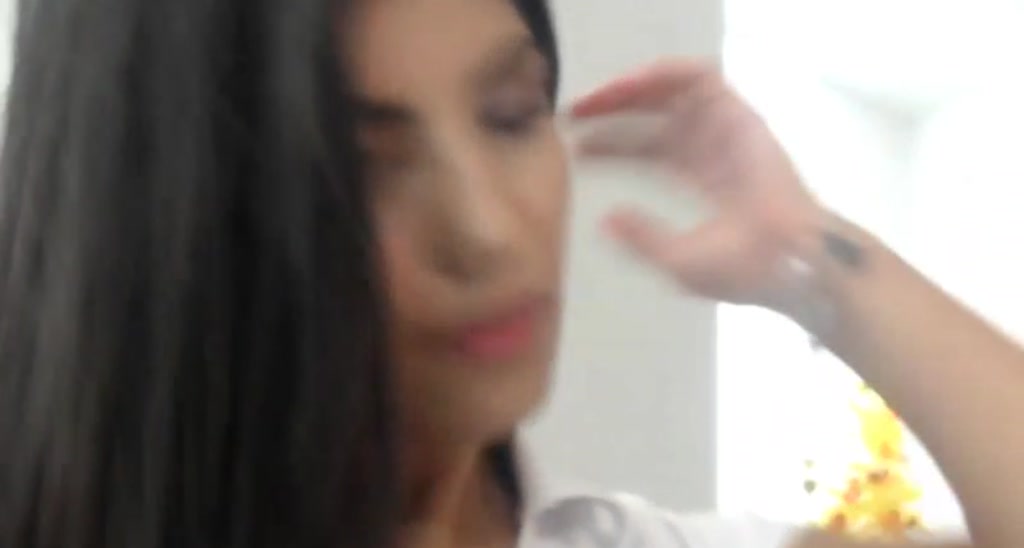 leyla_blue video thumbnail