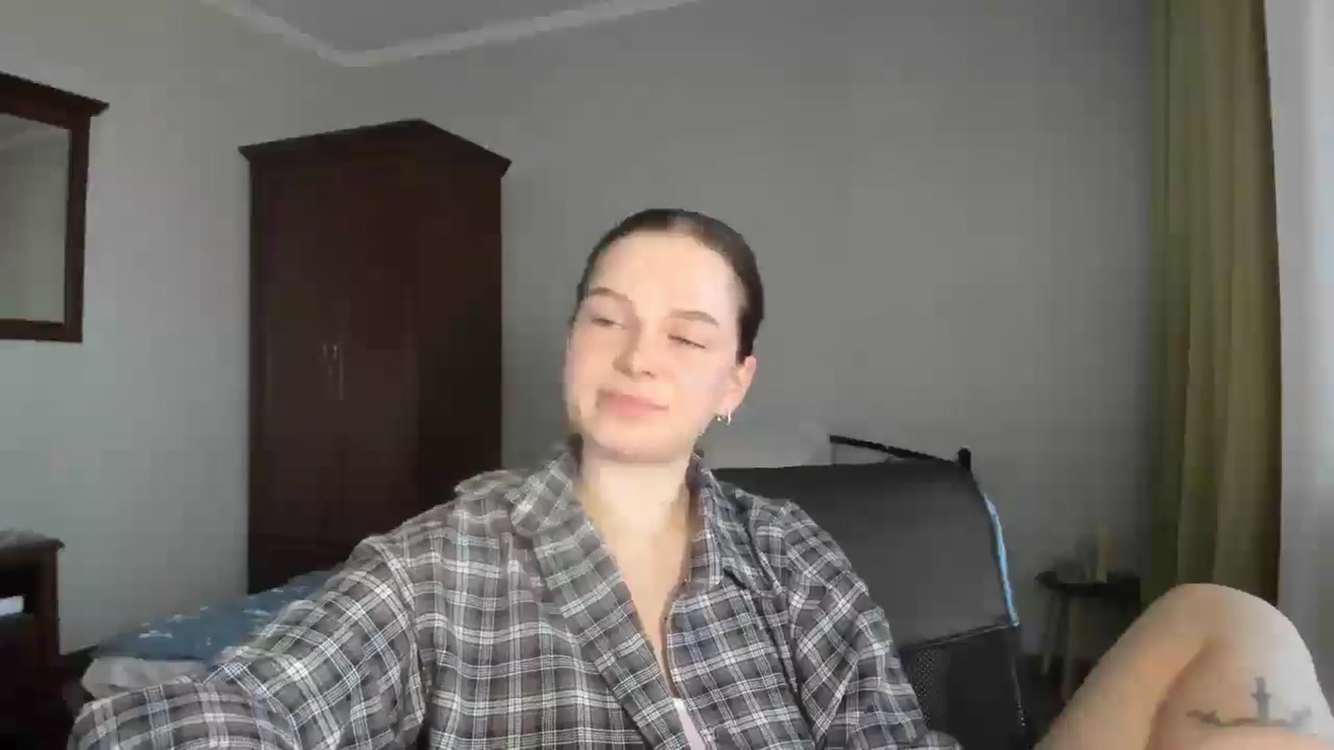 HeyAlisa video thumbnail