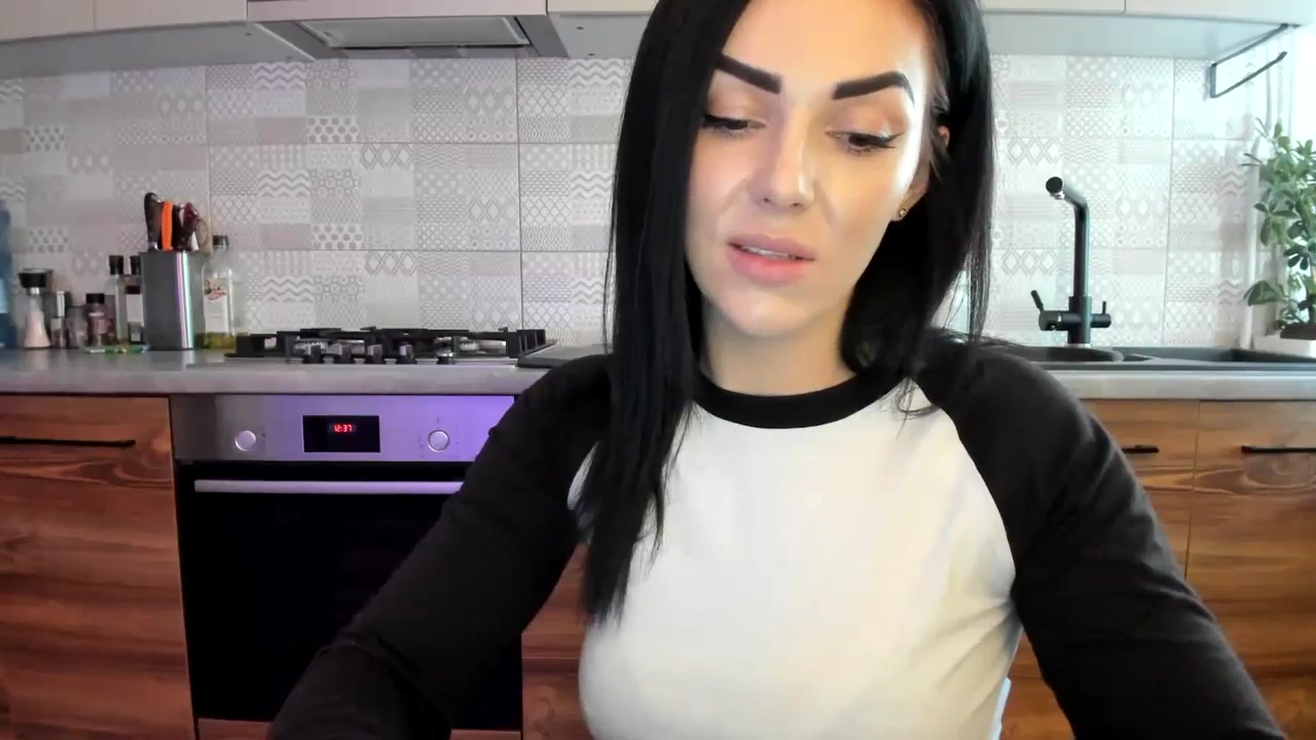 MissNelly_ video thumbnail