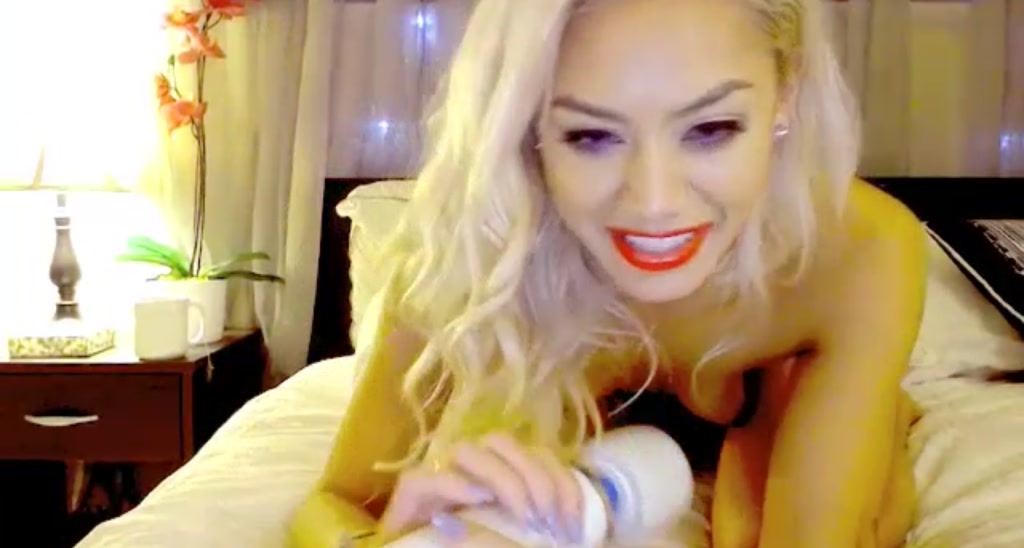 Exotic_Gwen video thumbnail