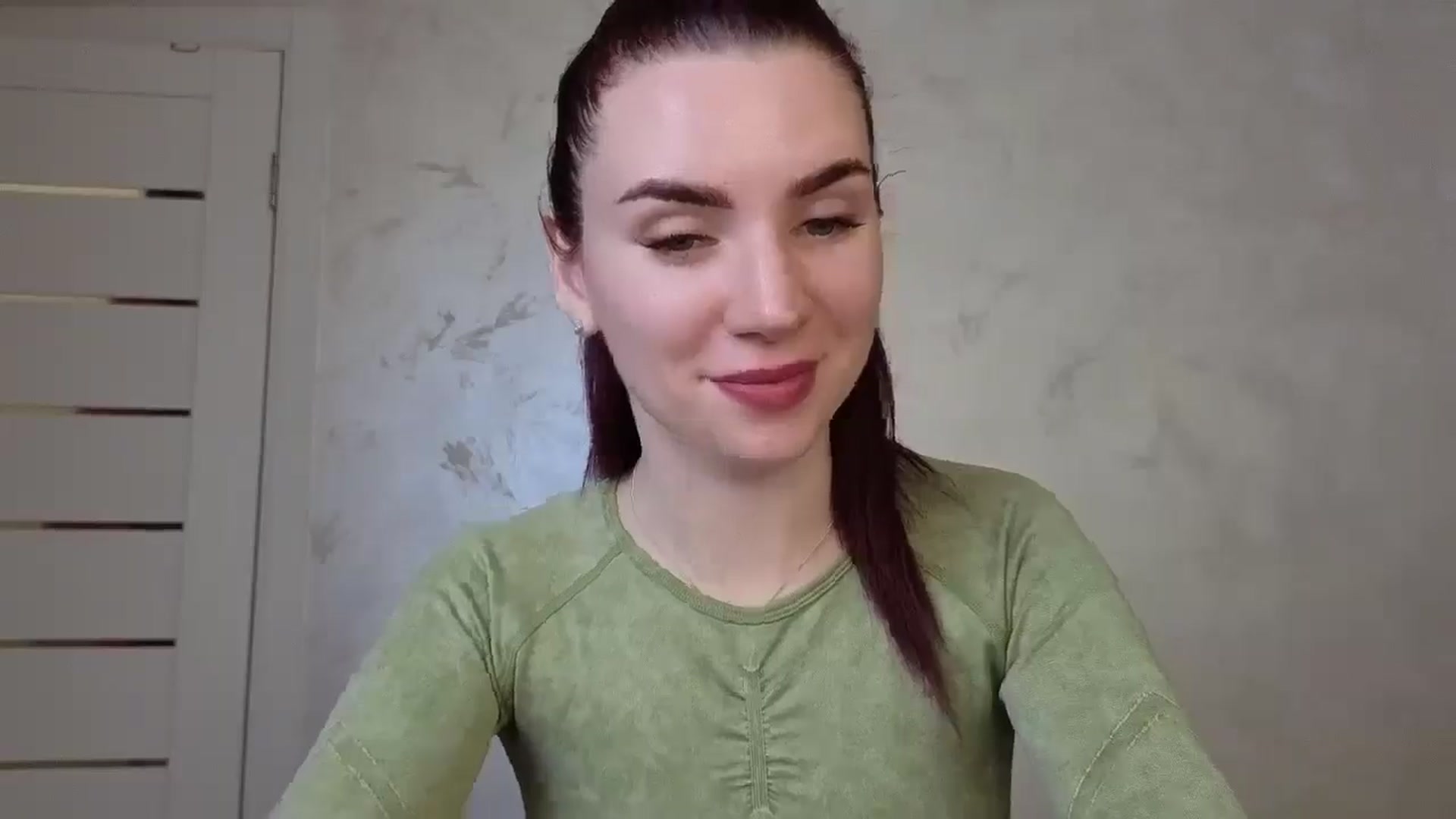 MiaLuxe video thumbnail