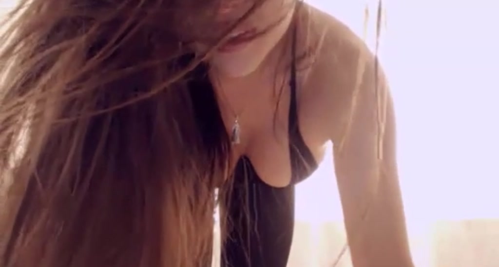 Sunhiee video thumbnail