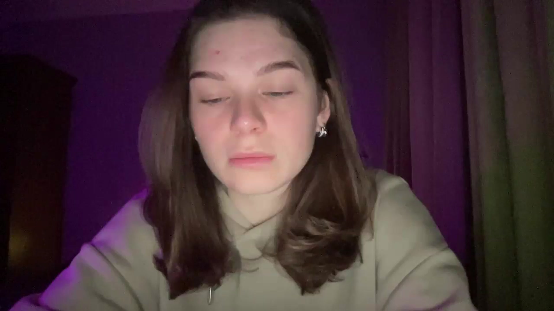 HeyAlisa video thumbnail