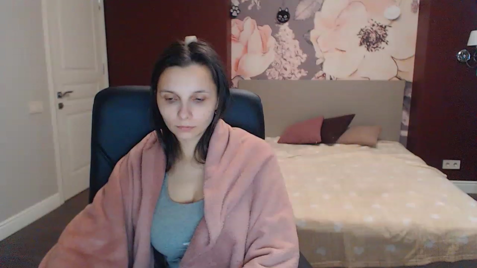 Karina_Mils video thumbnail