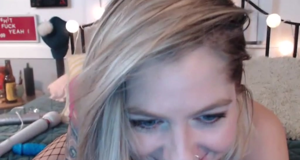 SexyLittleE video thumbnail