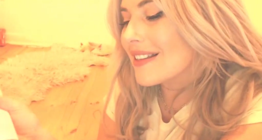 CozmicGirl video thumbnail