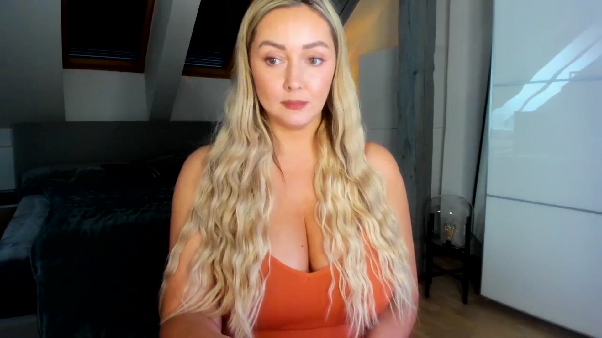 Mi_Ha video thumbnail