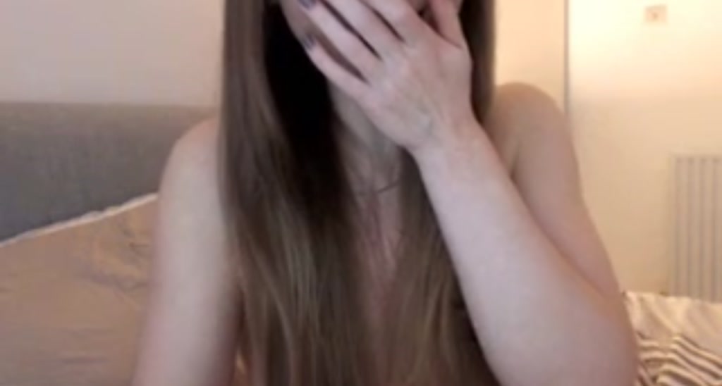 Sarah_Louise_ video thumbnail
