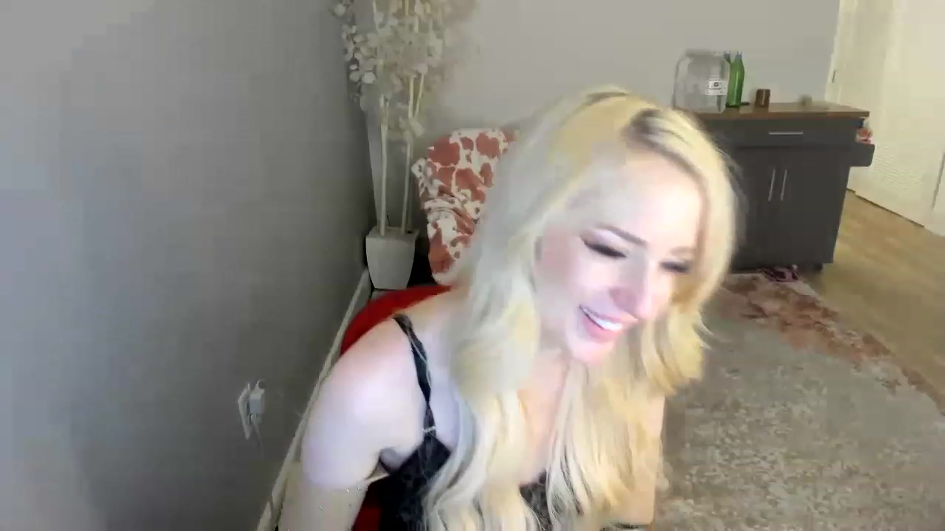 HUGECockDomme video thumbnail
