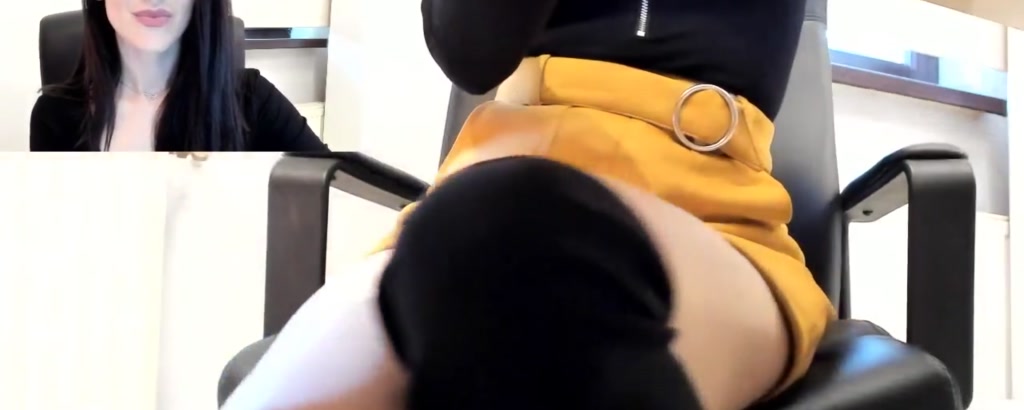 ElleL_ video thumbnail