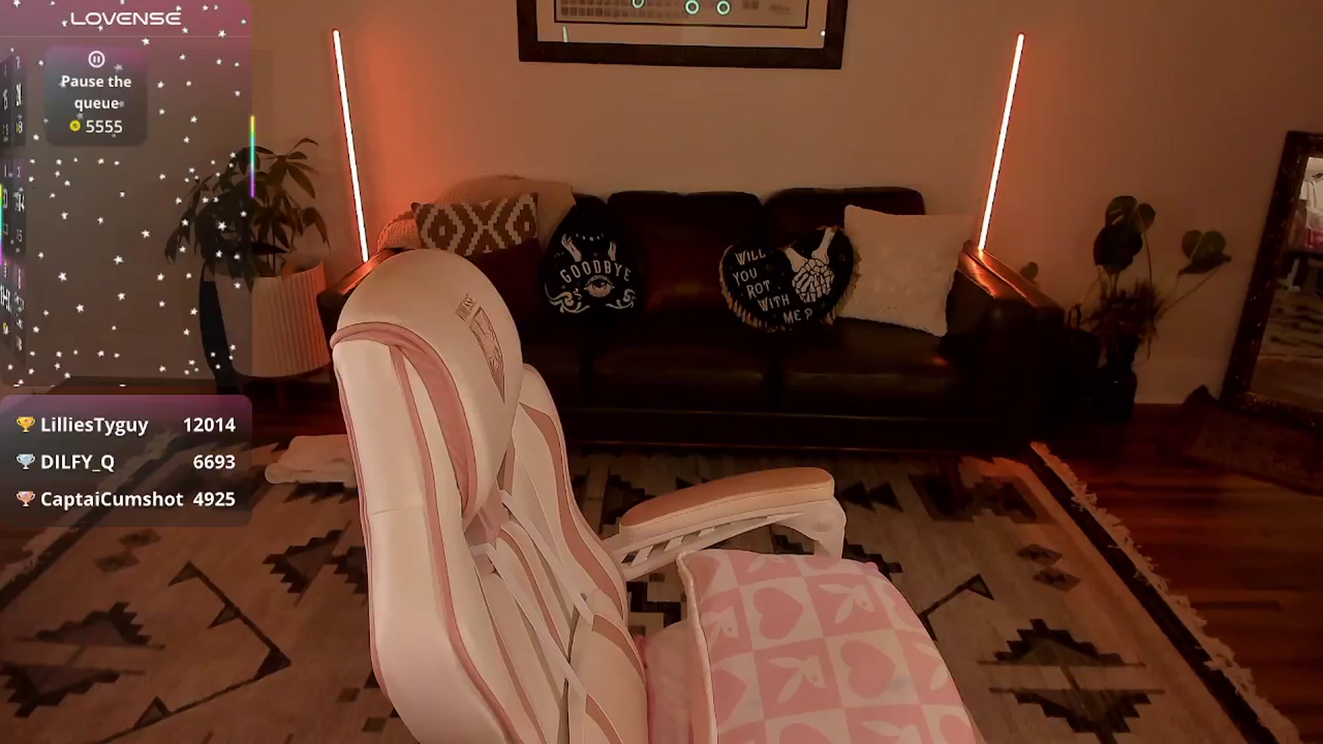 LillieQ video thumbnail