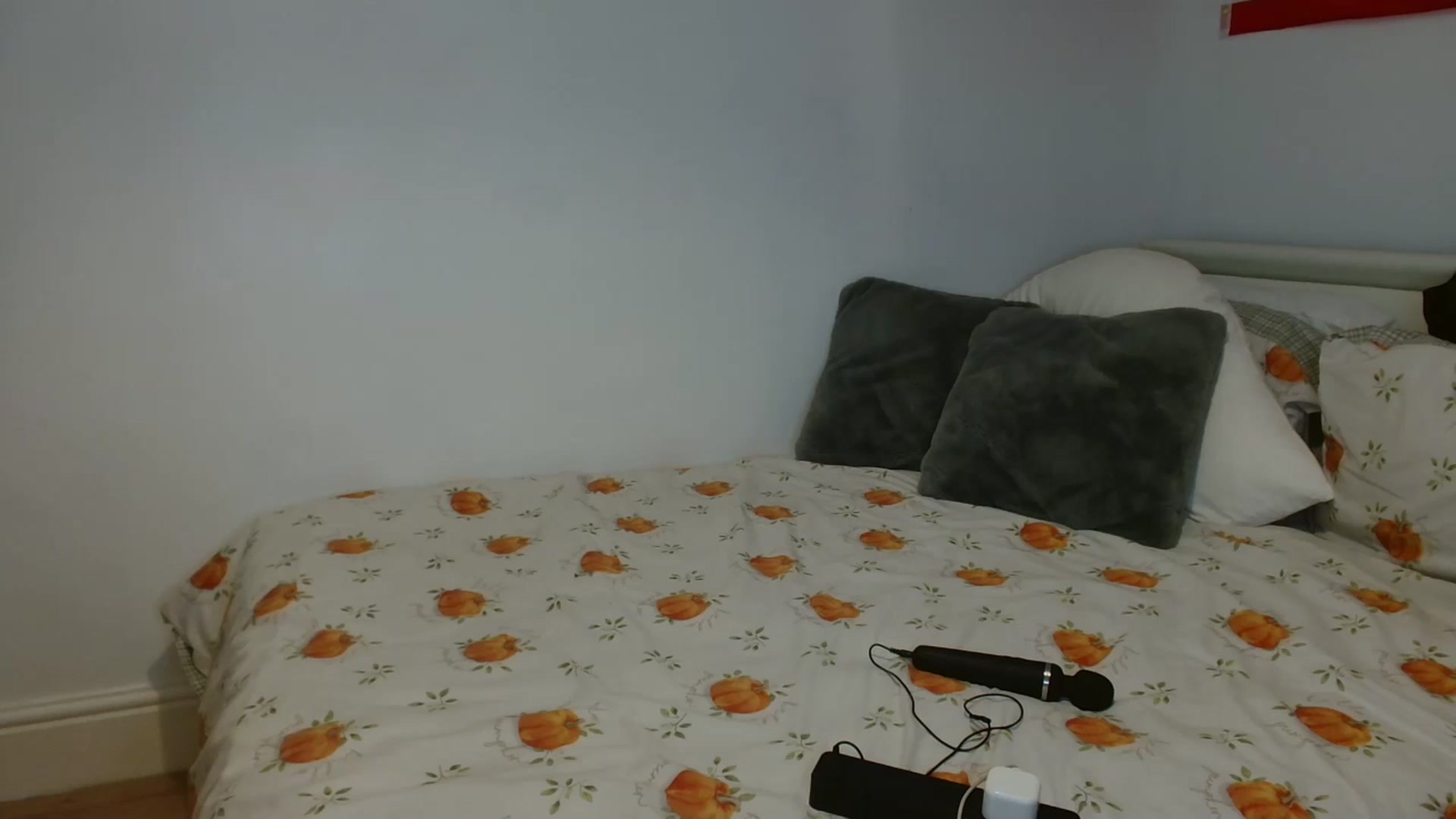 ElleBloom video thumbnail