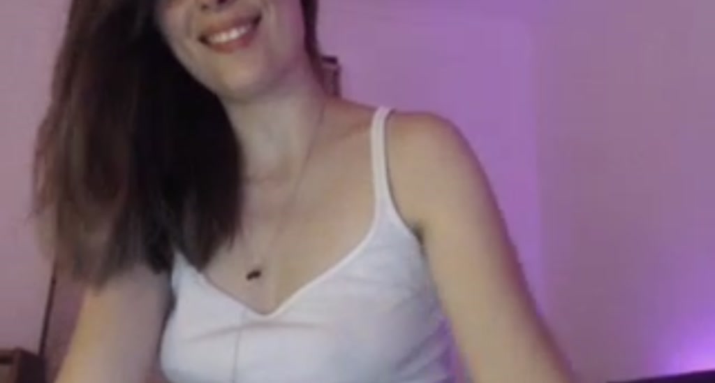 Bee_la video thumbnail