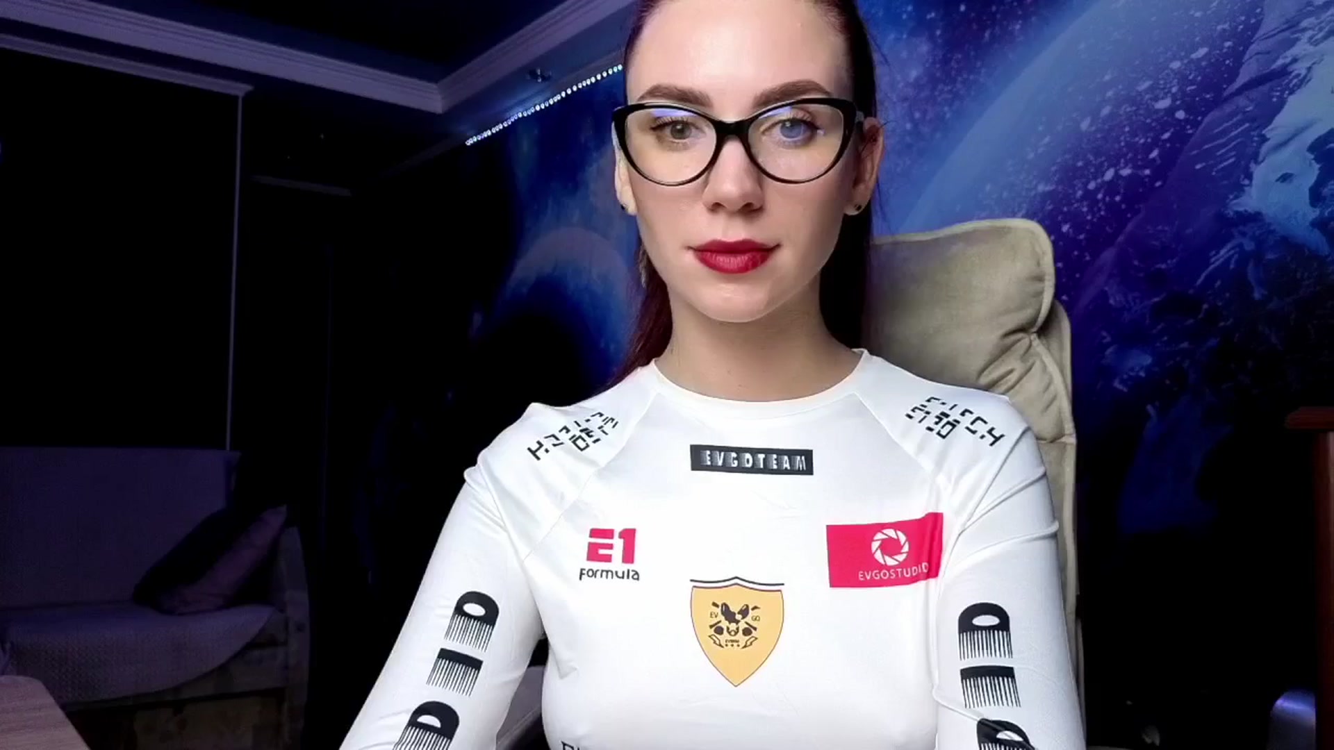 MiaLuxe video thumbnail