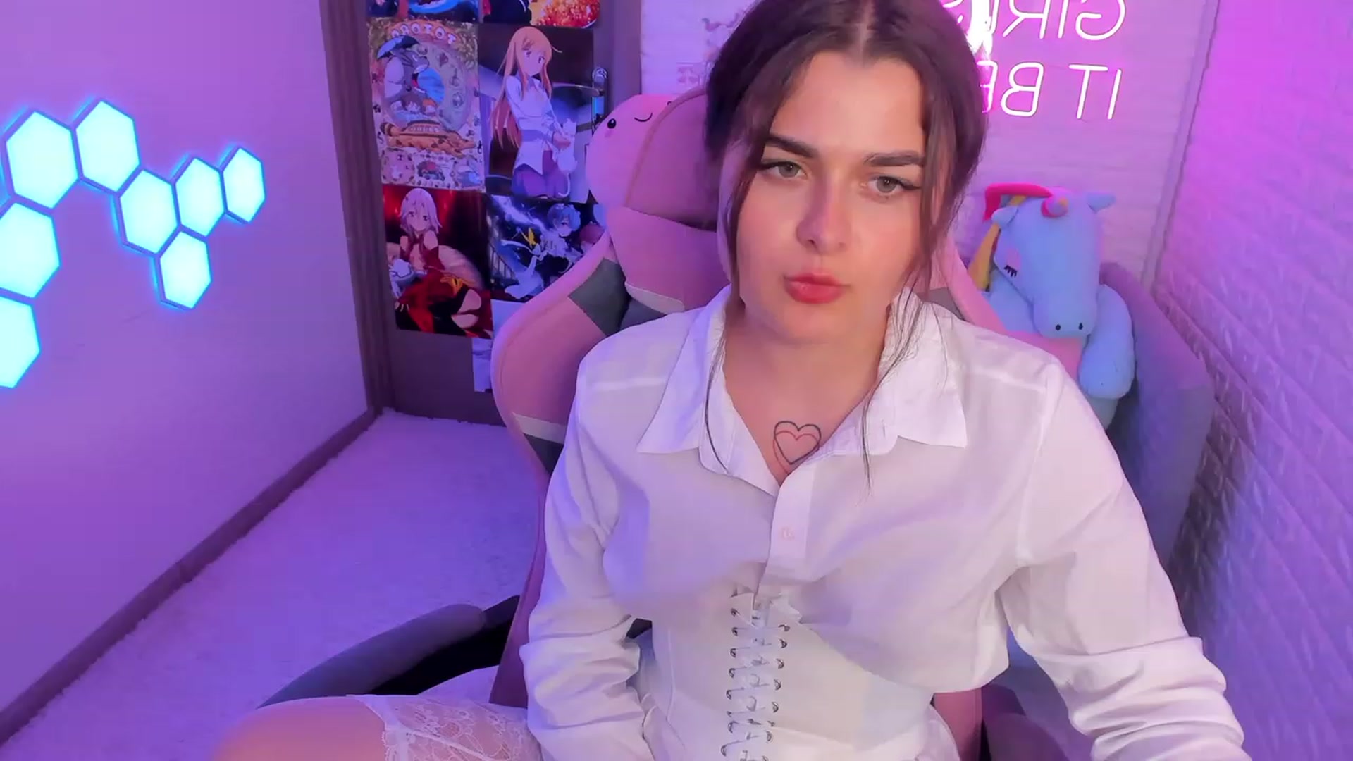 CrystalXX video thumbnail