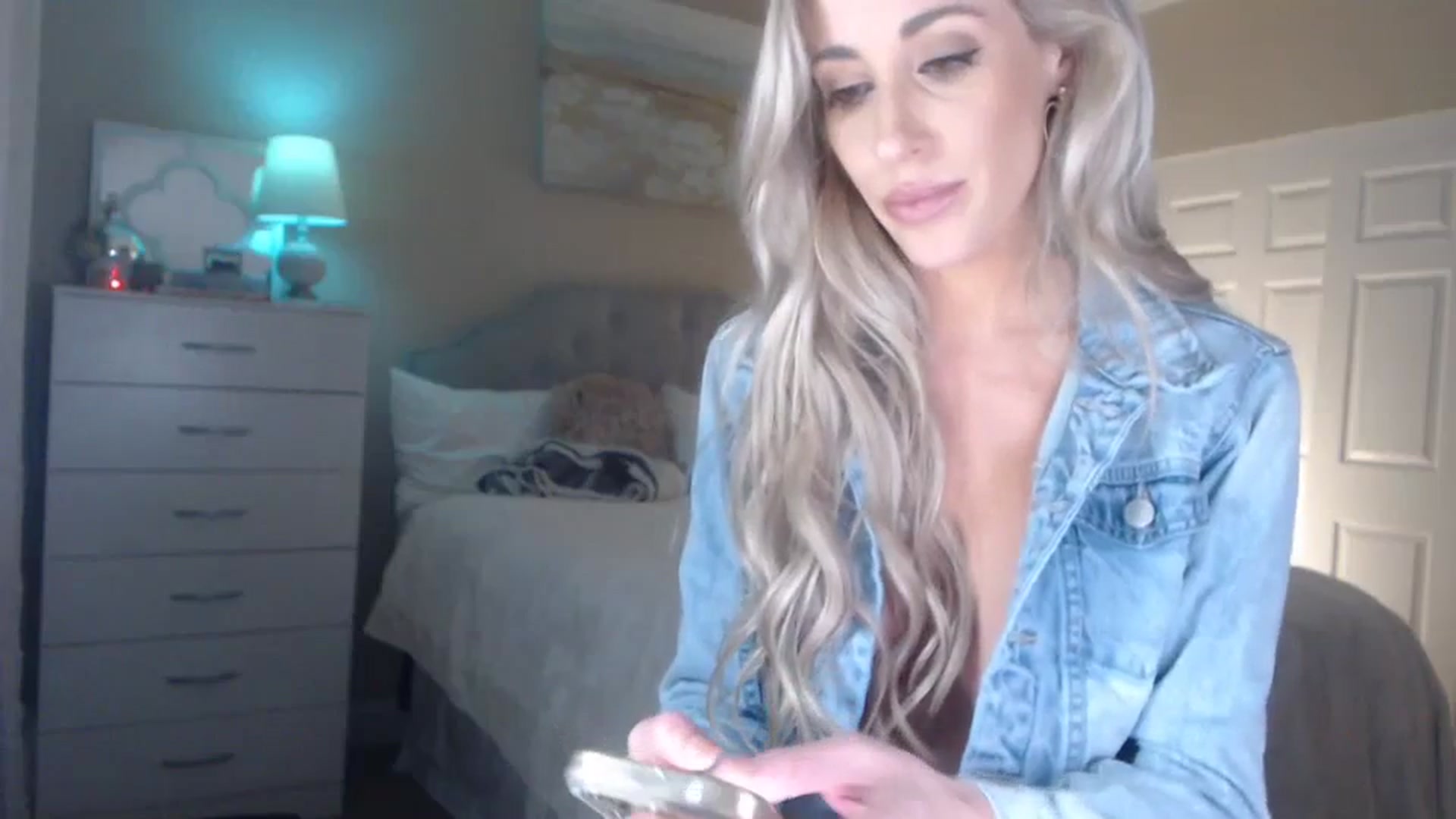 Queen_bambii video thumbnail