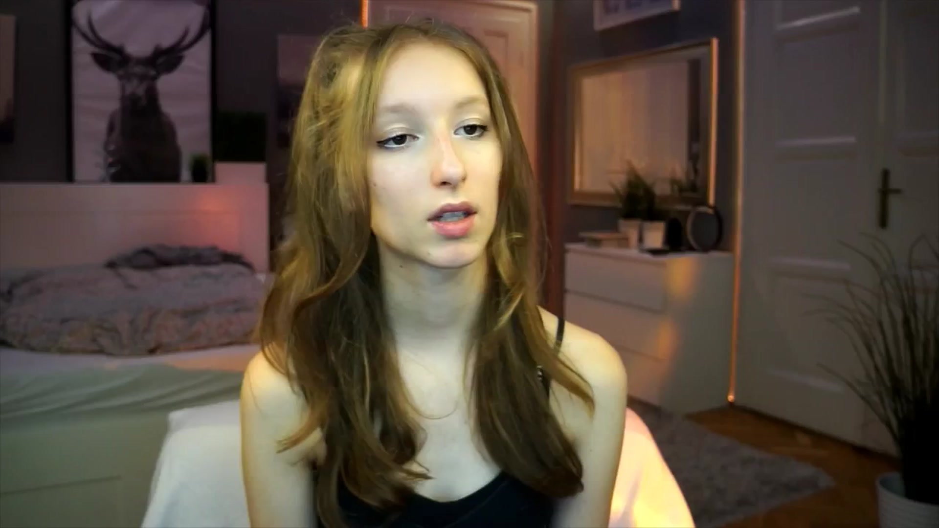 Kira9 video thumbnail