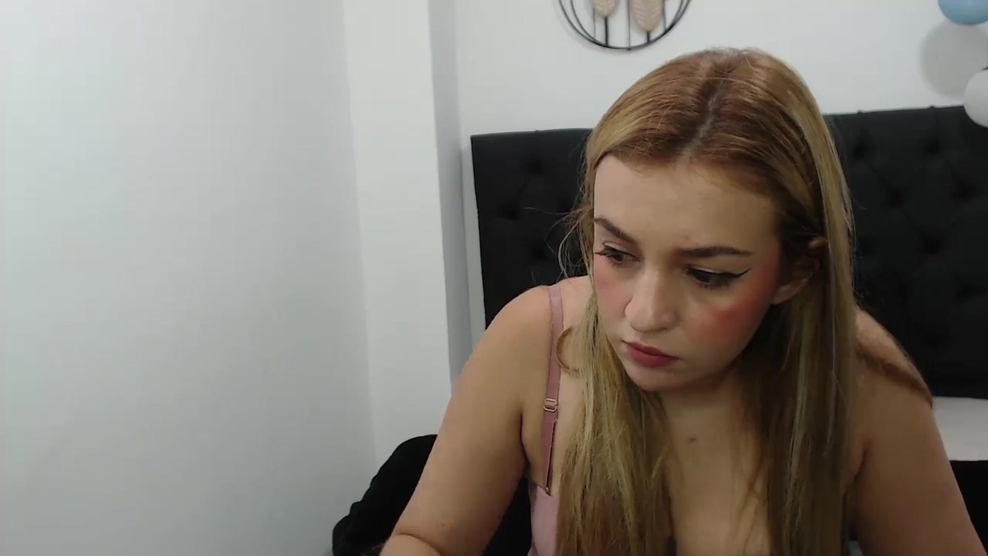 CamilleDucan video thumbnail