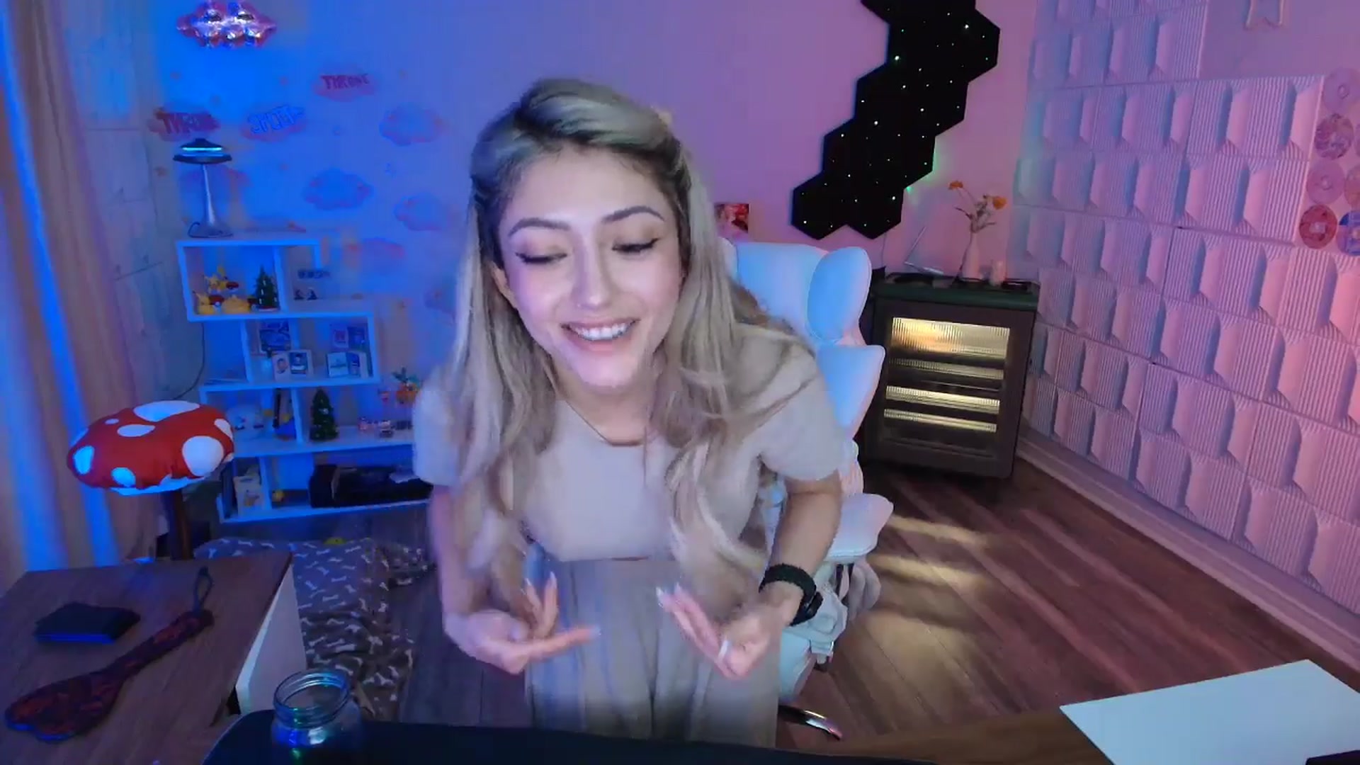 kaydolll video thumbnail