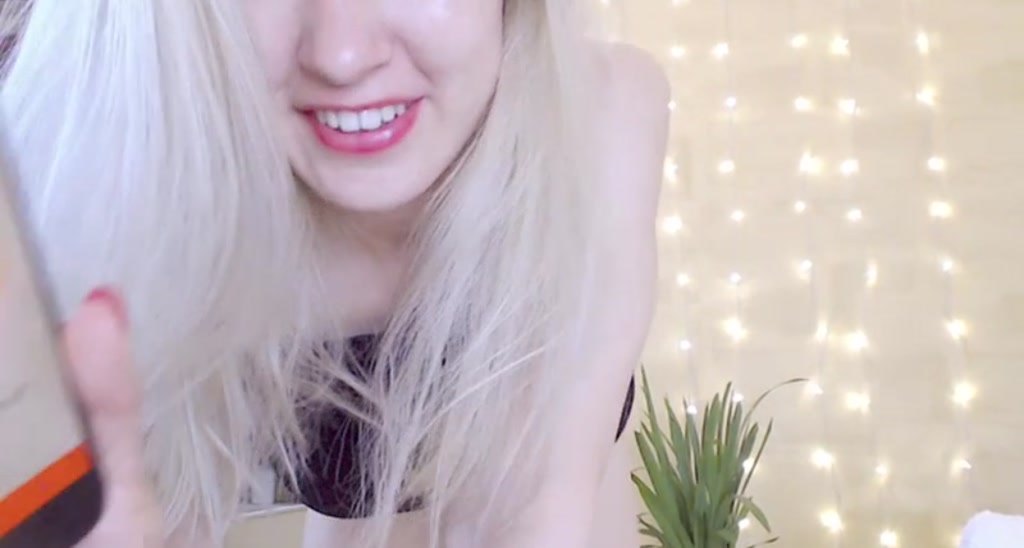 AvocadoGirl video thumbnail