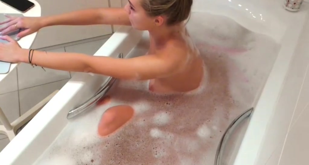 CuteVera95 video thumbnail