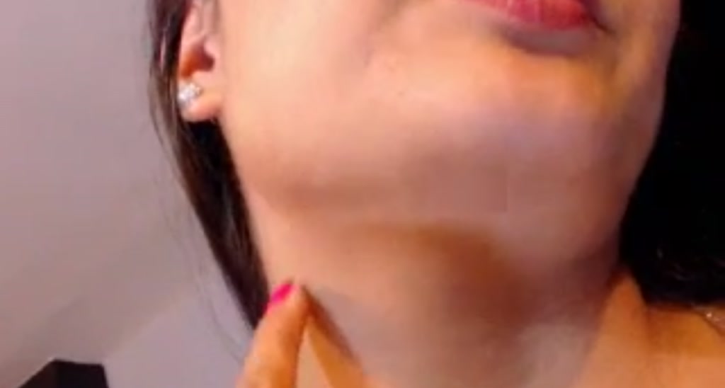 Julie_Moon video thumbnail