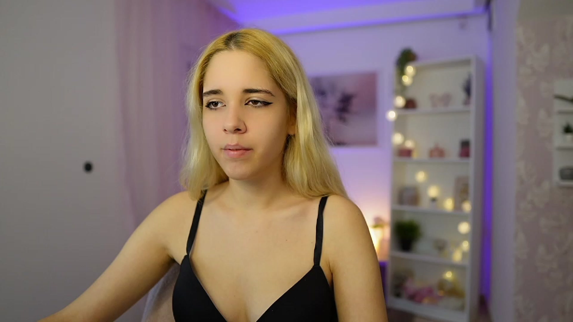 Katie_Kush18 video thumbnail