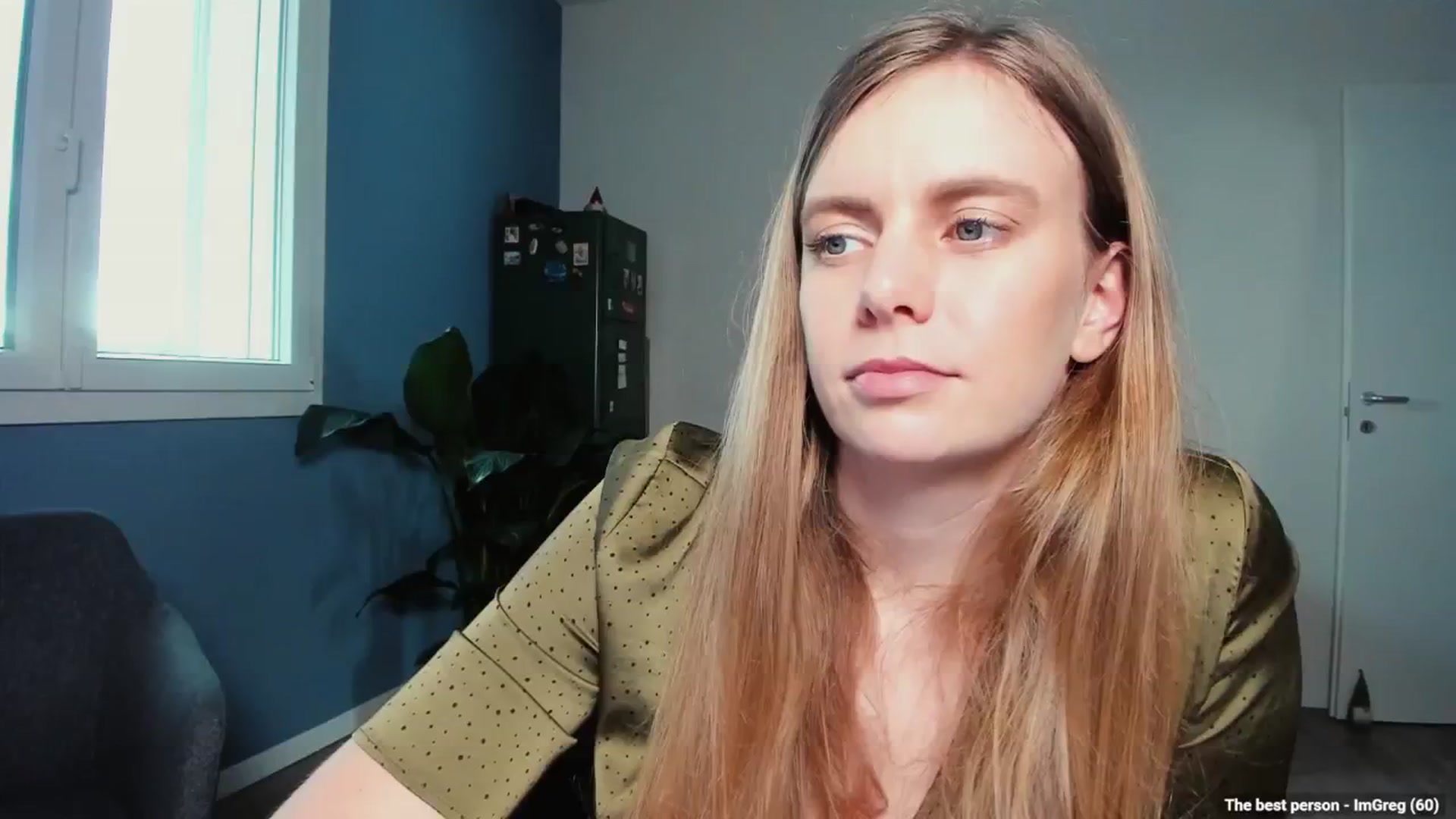 Personage video thumbnail
