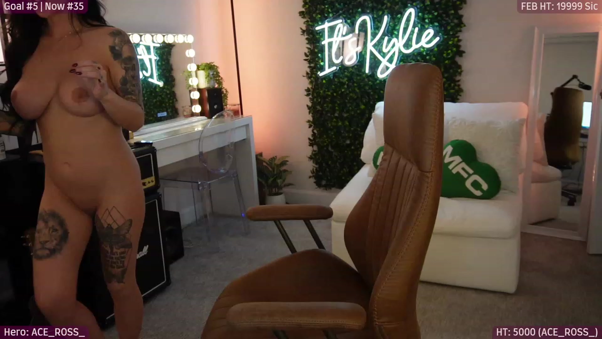 ItsKylieEh video thumbnail