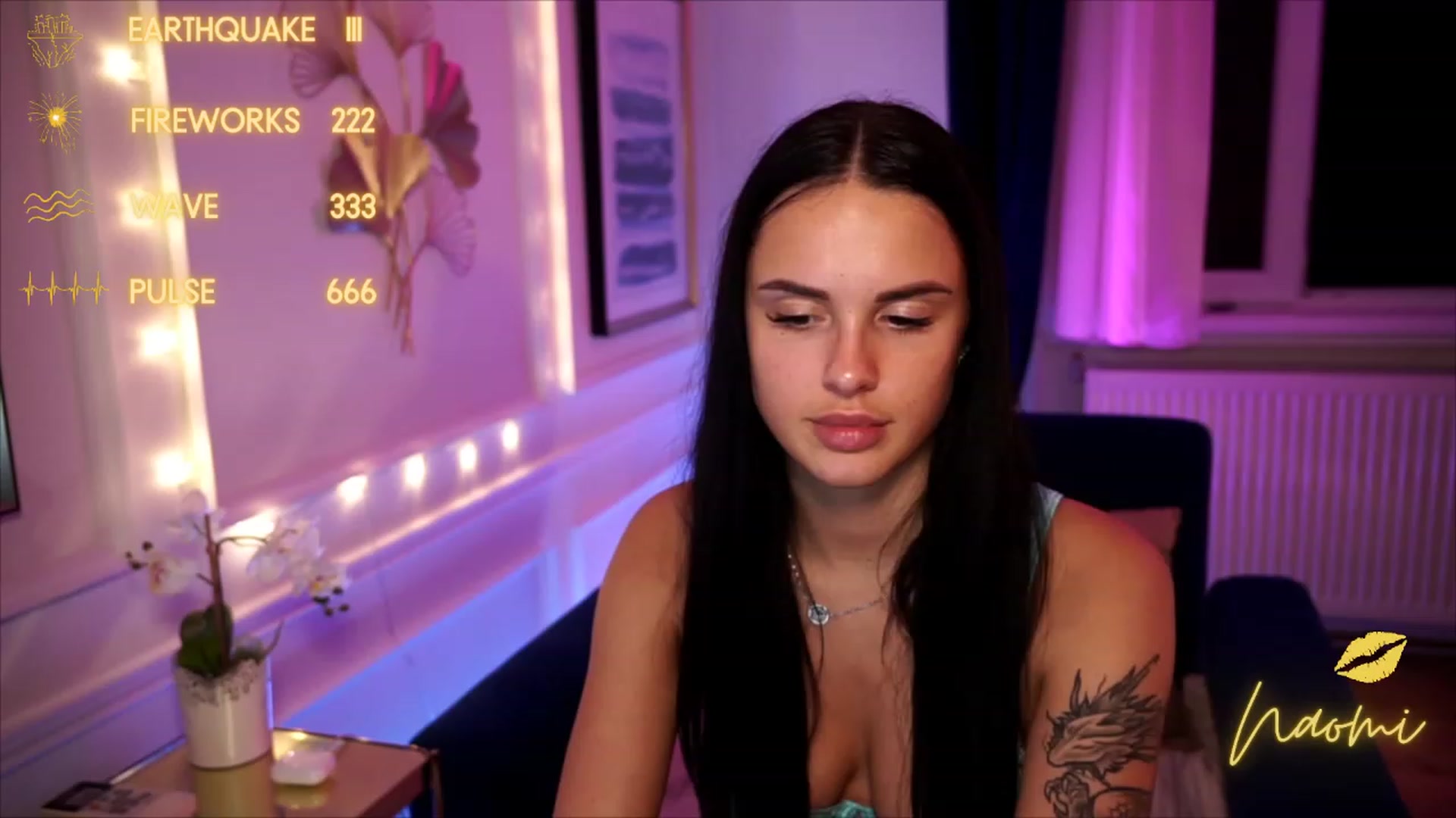 cinnabellee video thumbnail