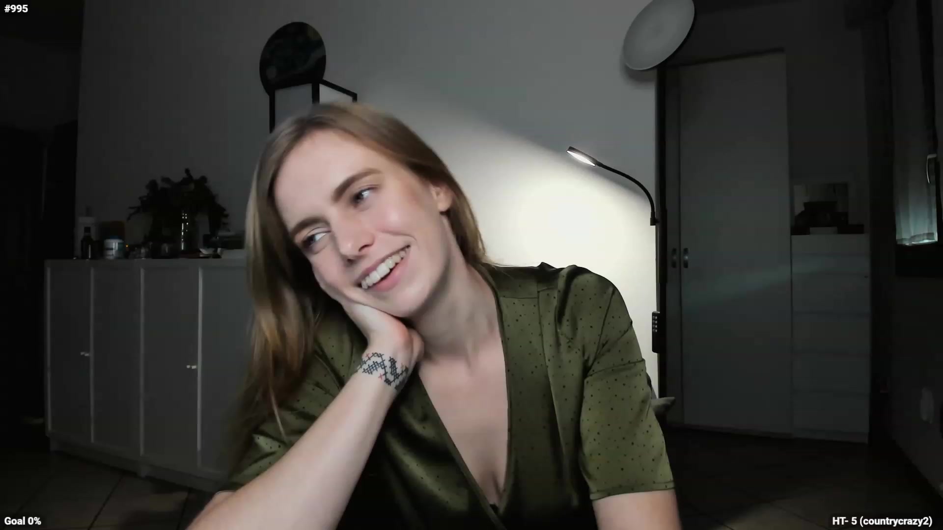 Personage video thumbnail