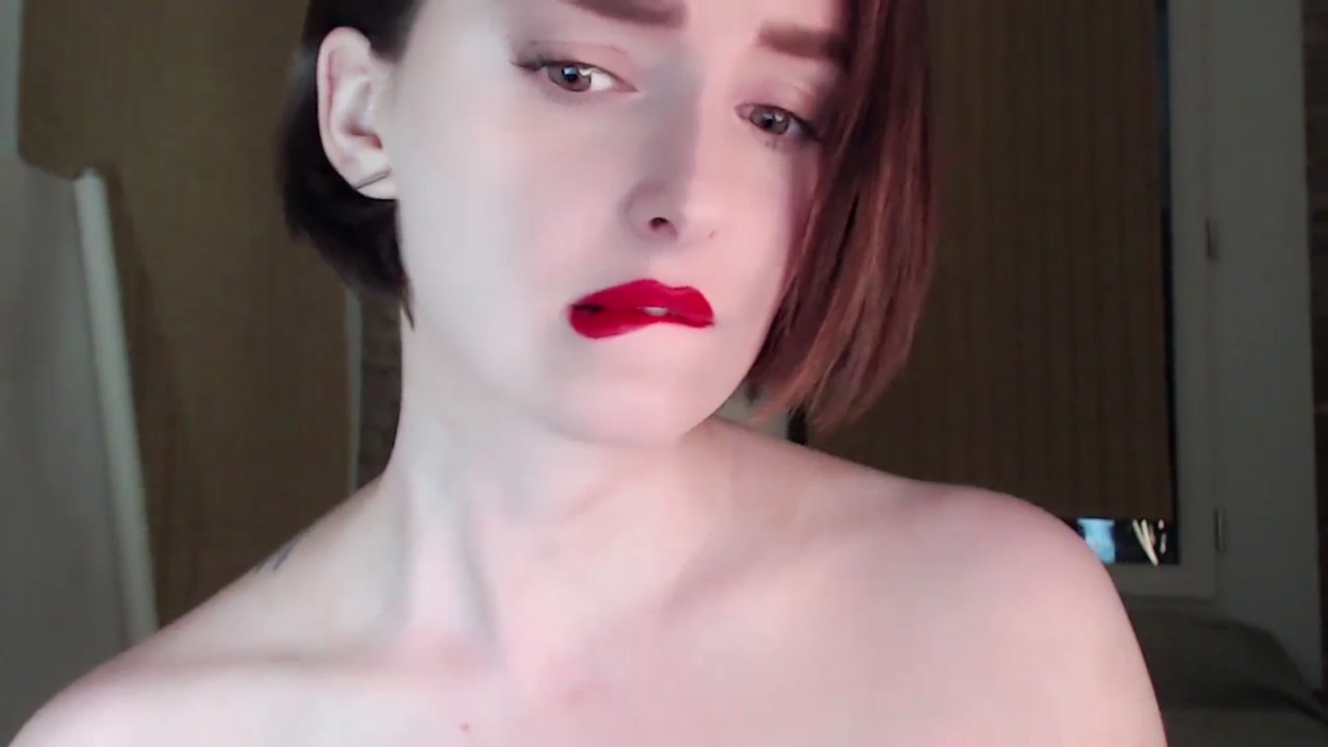 Red_Lips_Girl video thumbnail