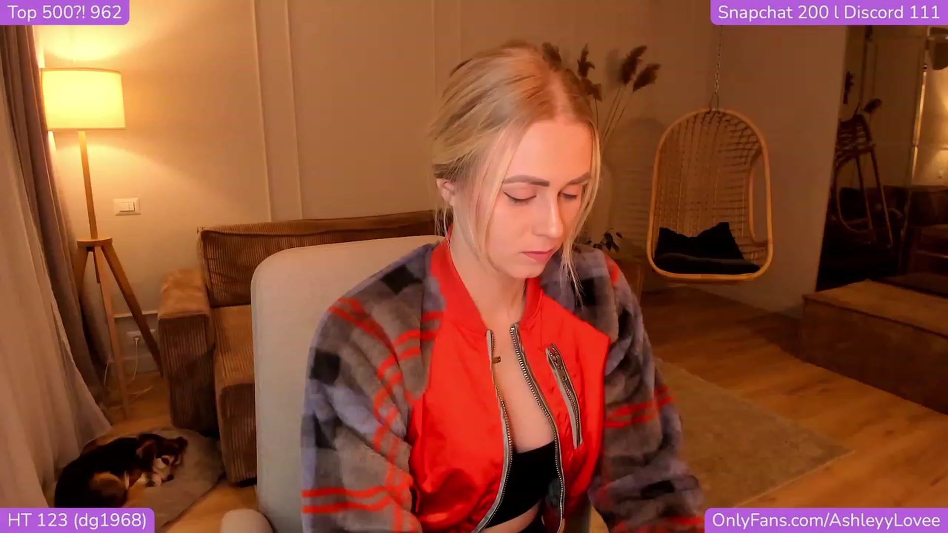 AshleyyLovee video thumbnail