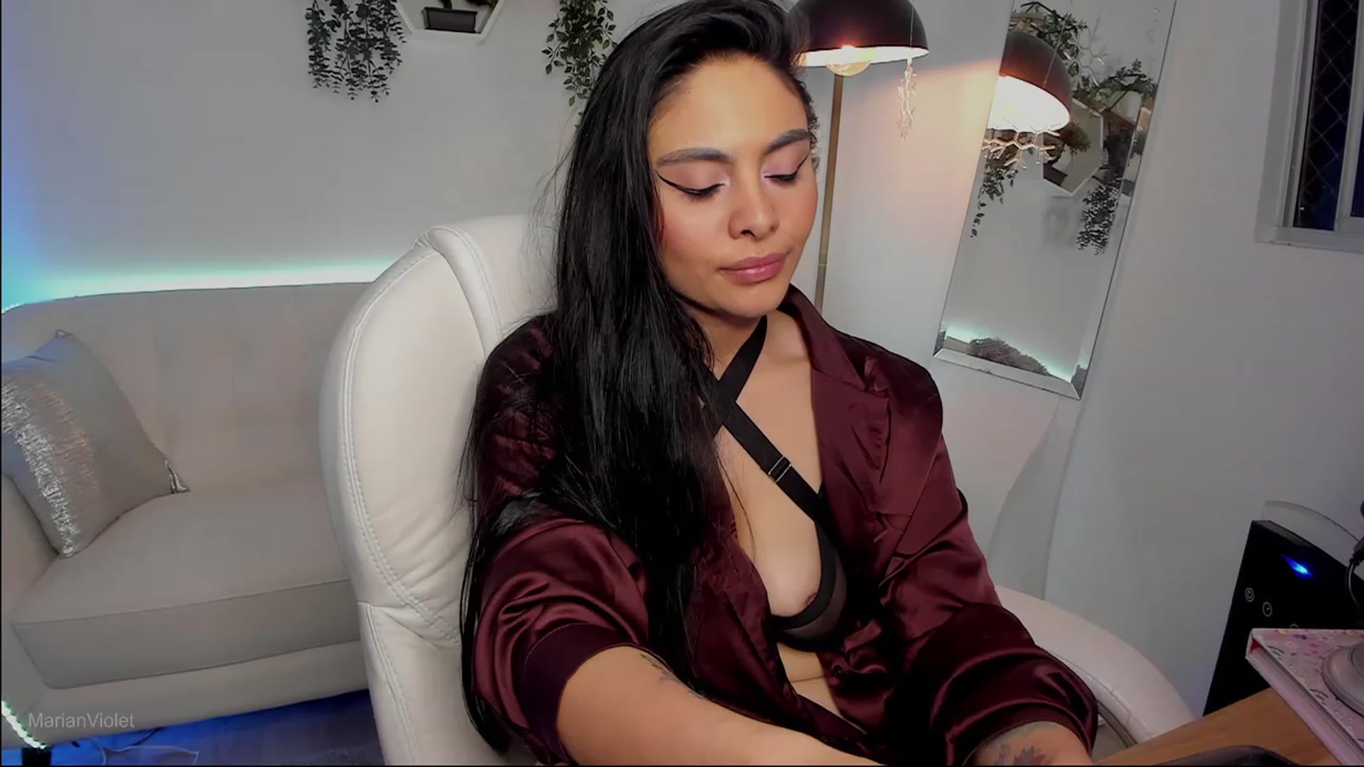 Marianviolet video thumbnail