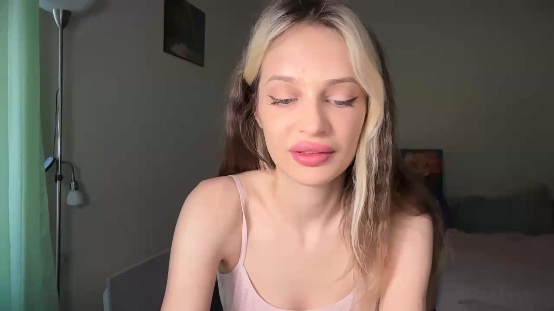 Lola_vi video thumbnail