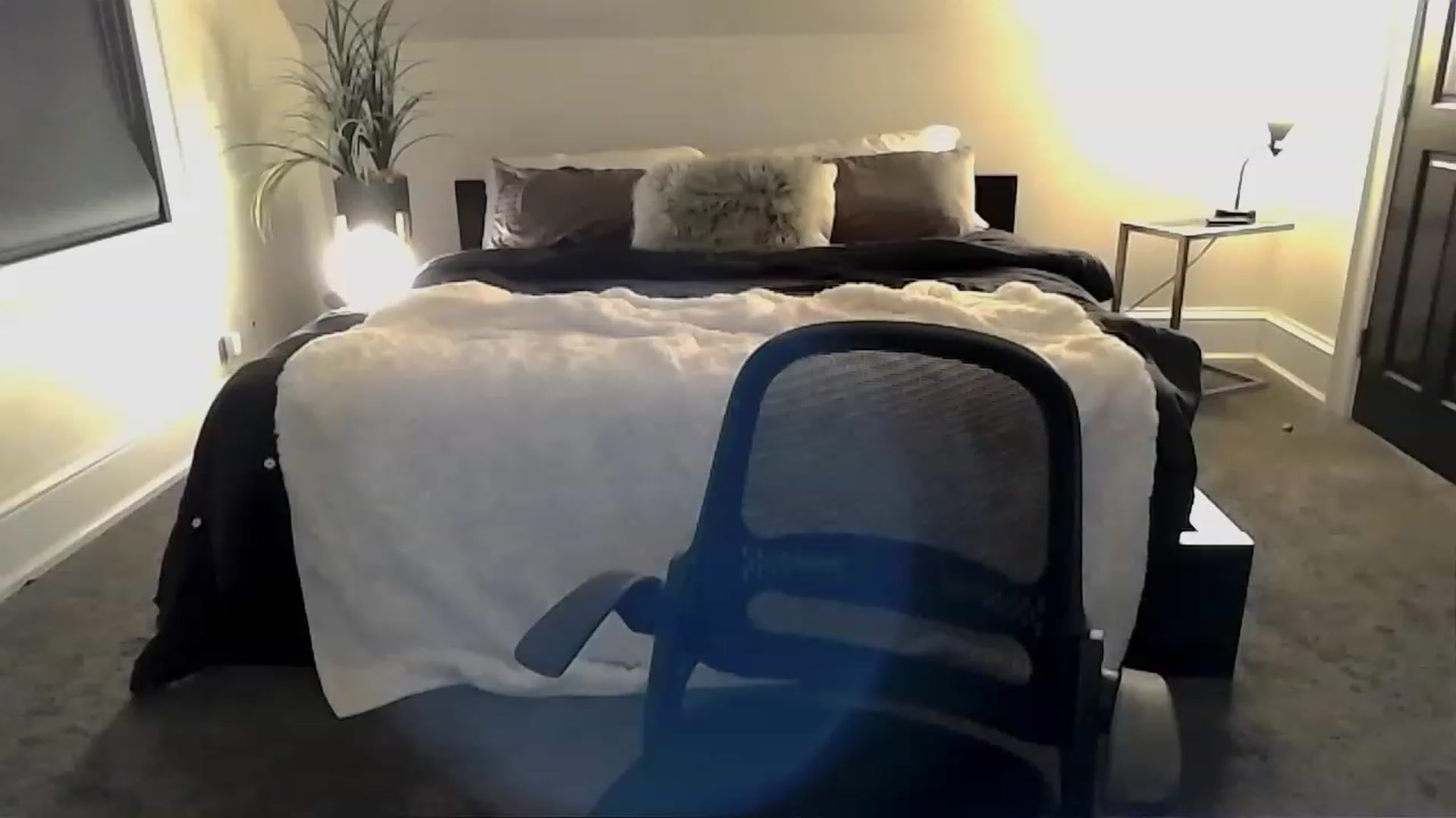 xx_scarlett video thumbnail