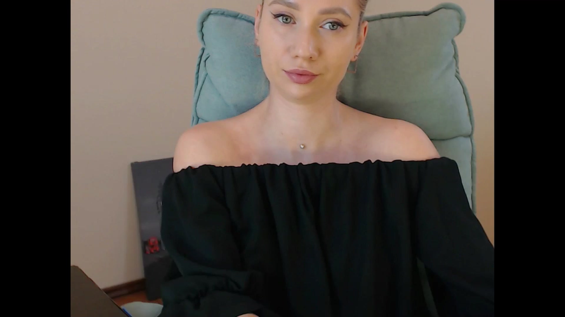 Miss_Sylvia video thumbnail