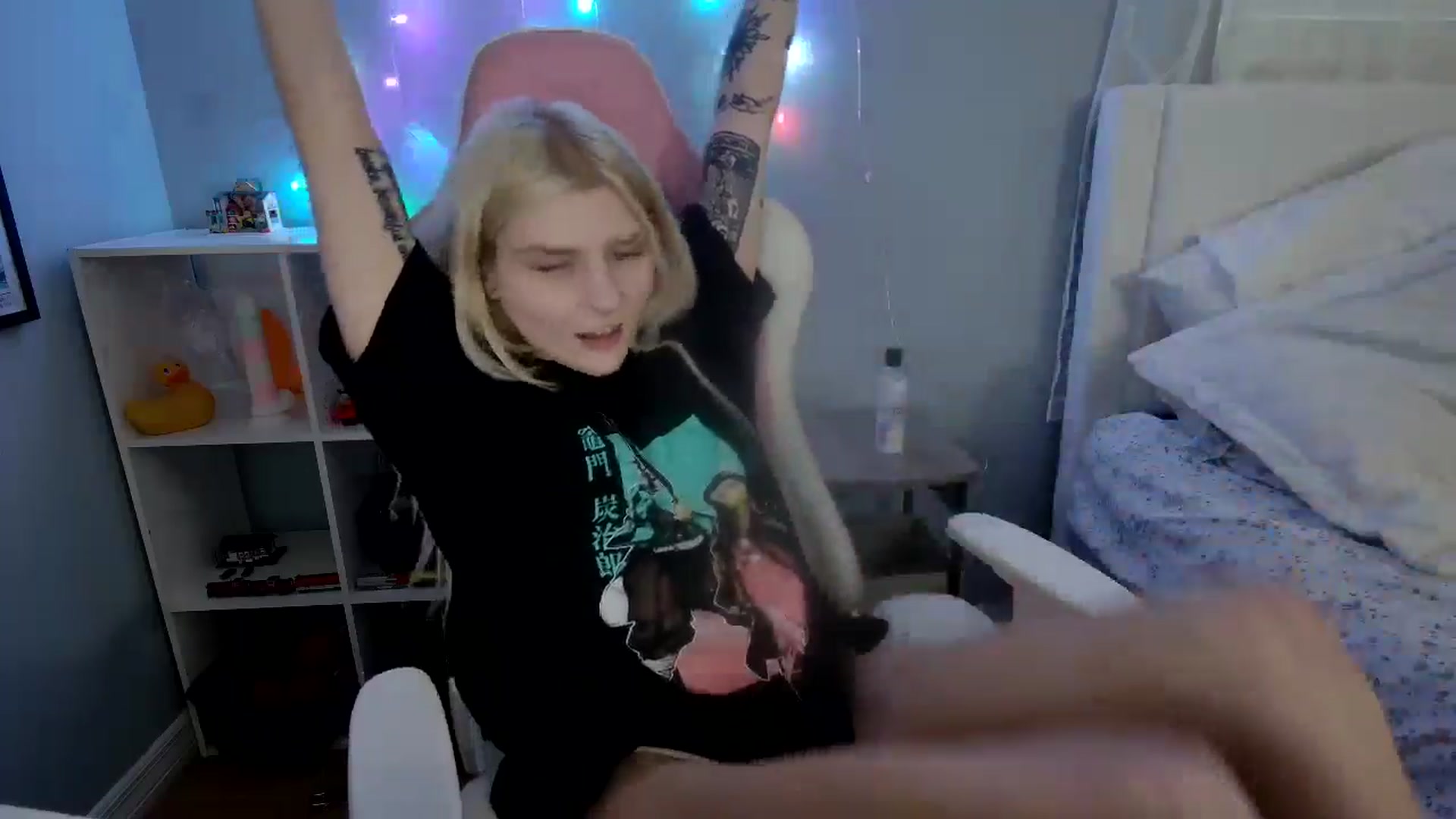 DuckChan0 video thumbnail