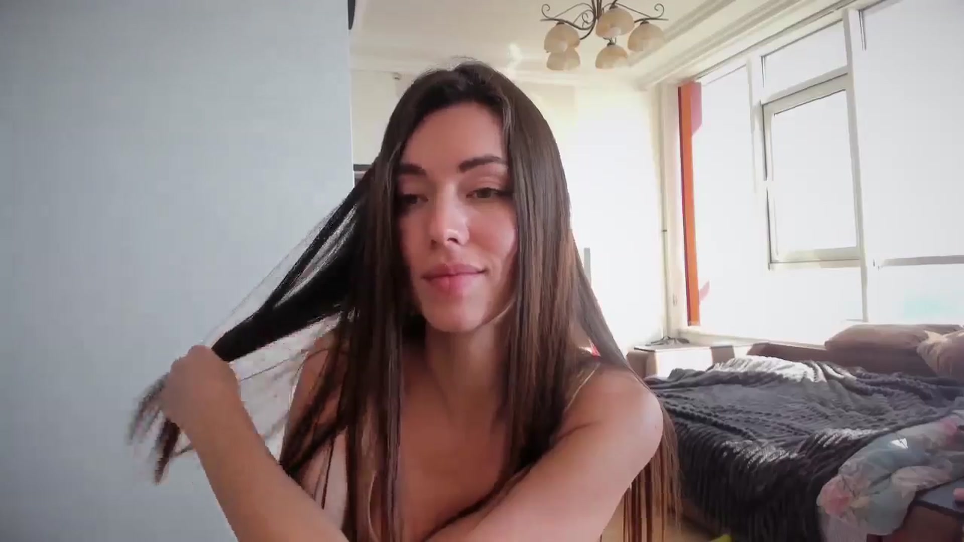 laurensaenz video thumbnail