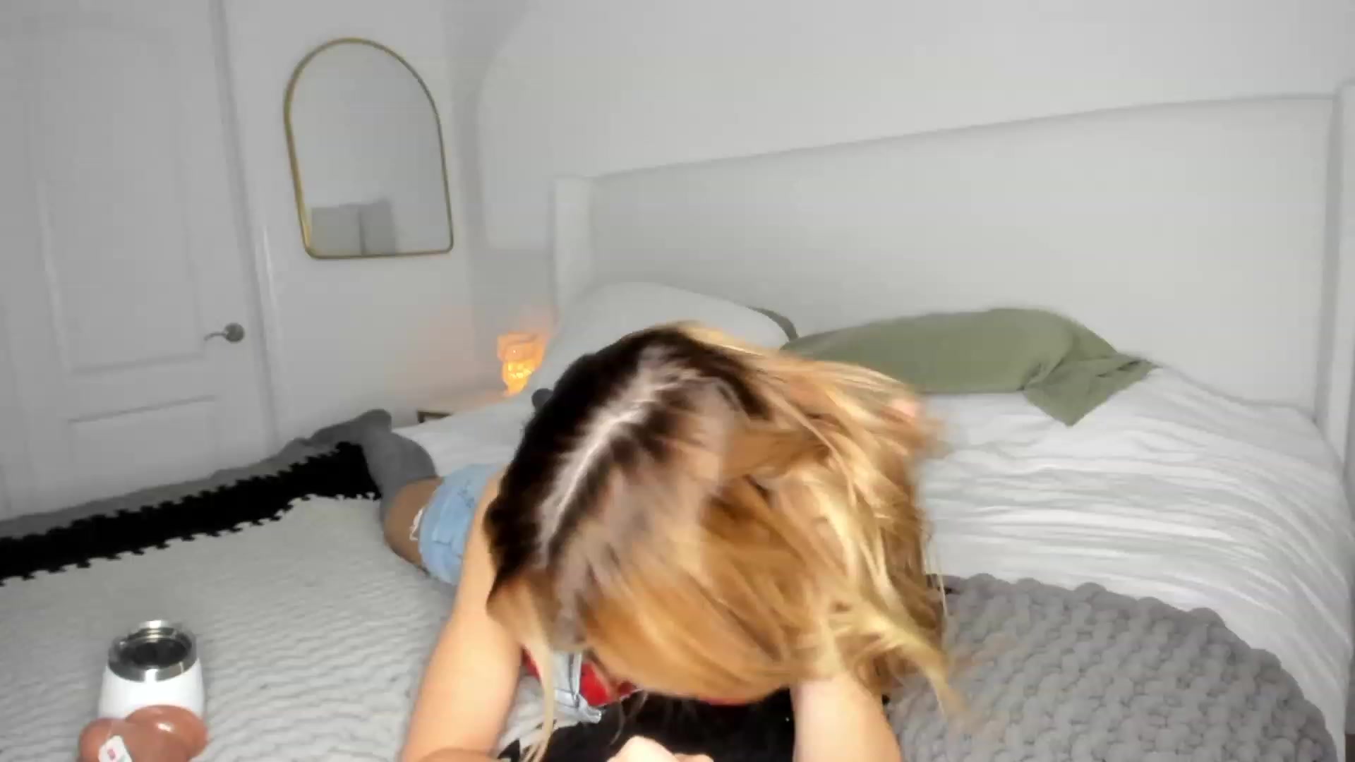 Auvrielle video thumbnail