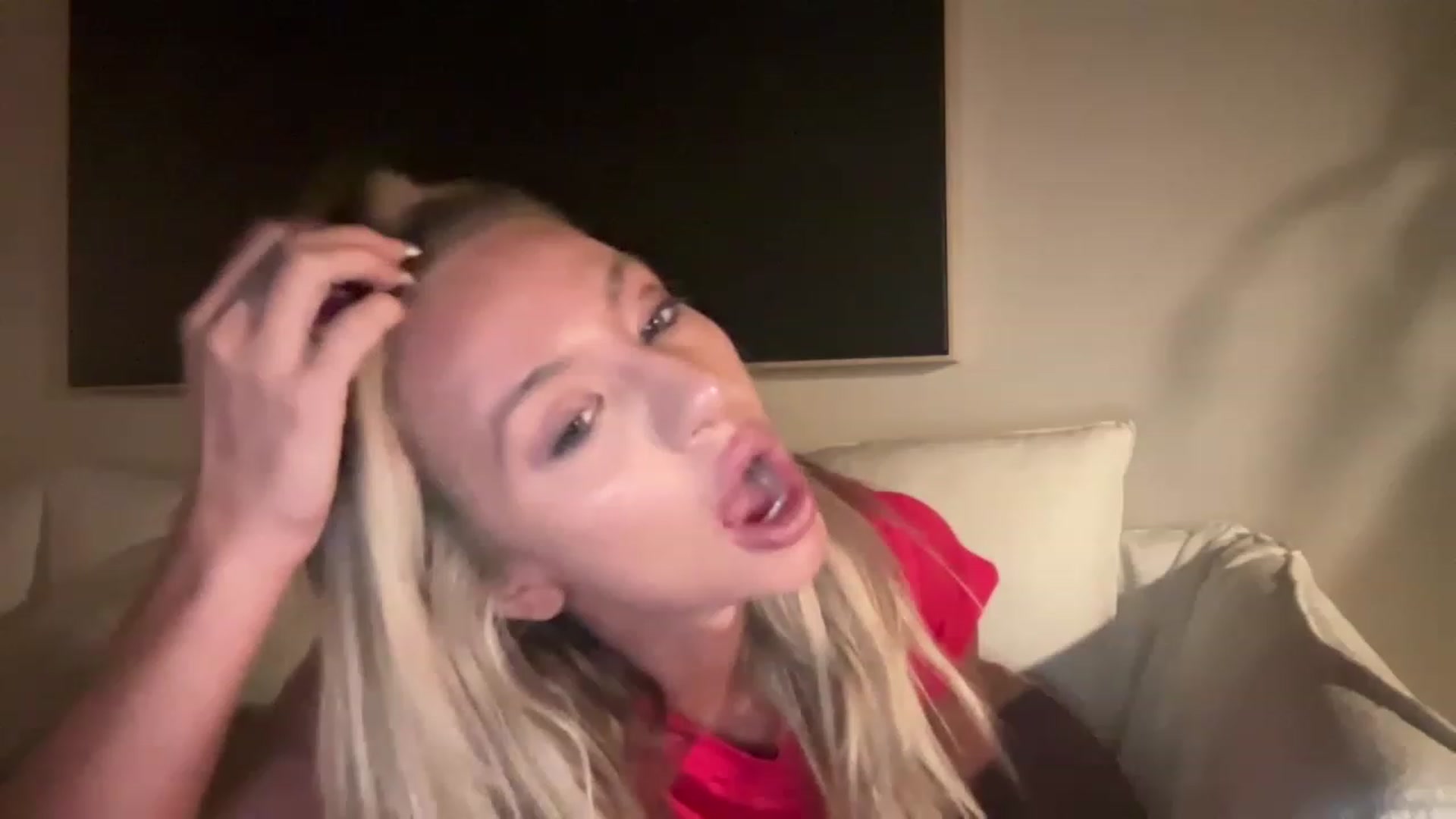 AnaFoxx video thumbnail