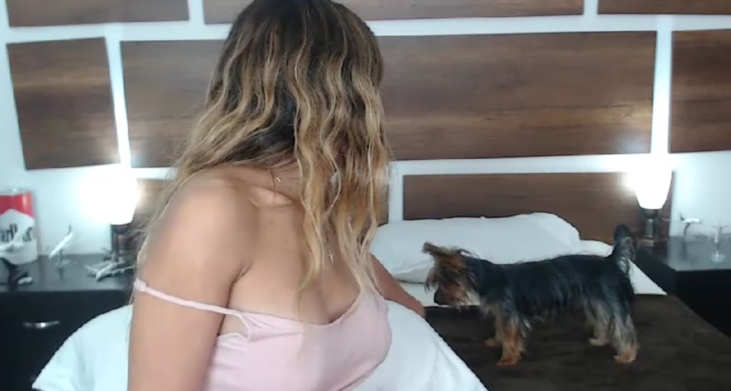 EMILIANA_CRUZ video thumbnail