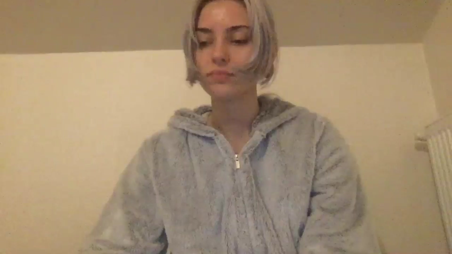 LLuckyGirl video thumbnail