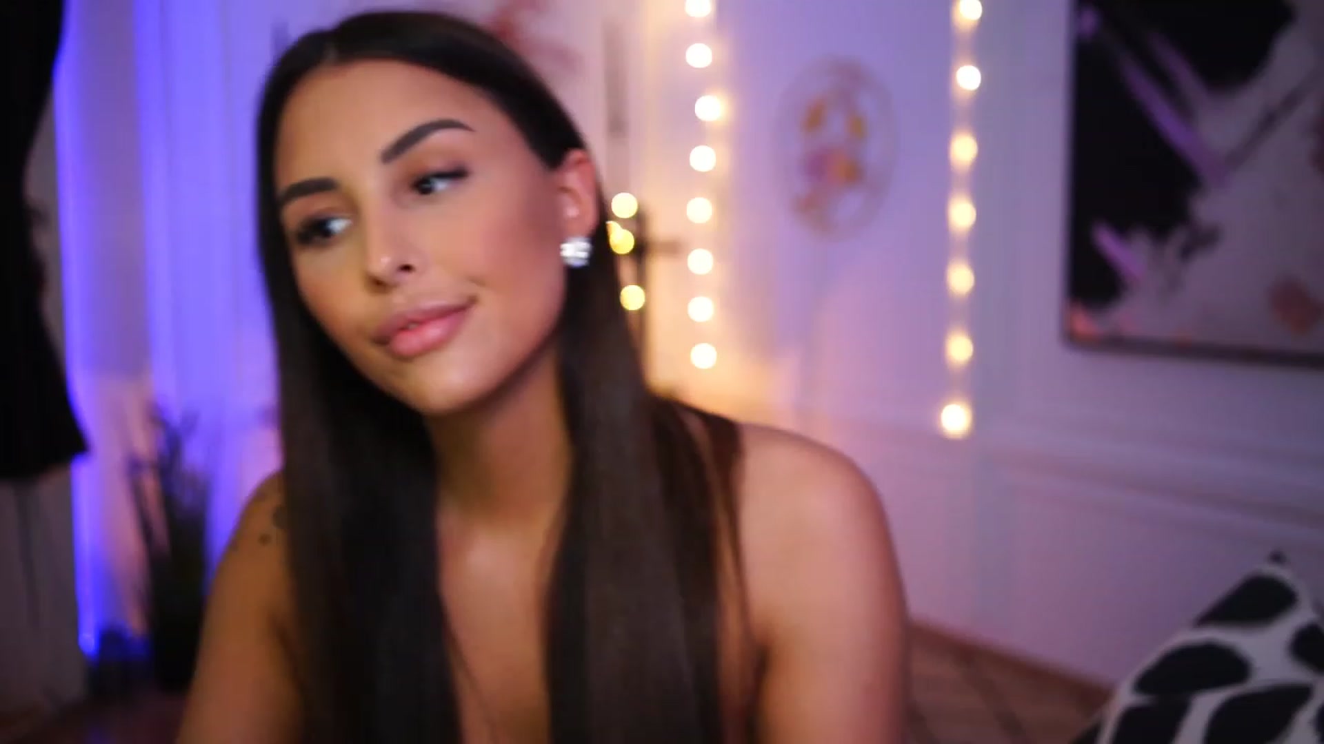 Lisamelow video thumbnail