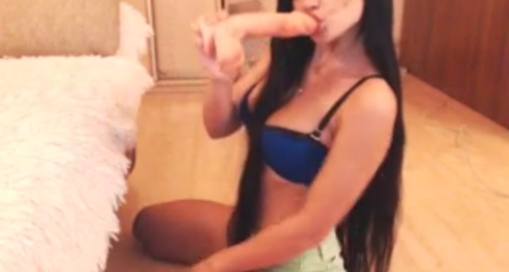Selena_G video thumbnail