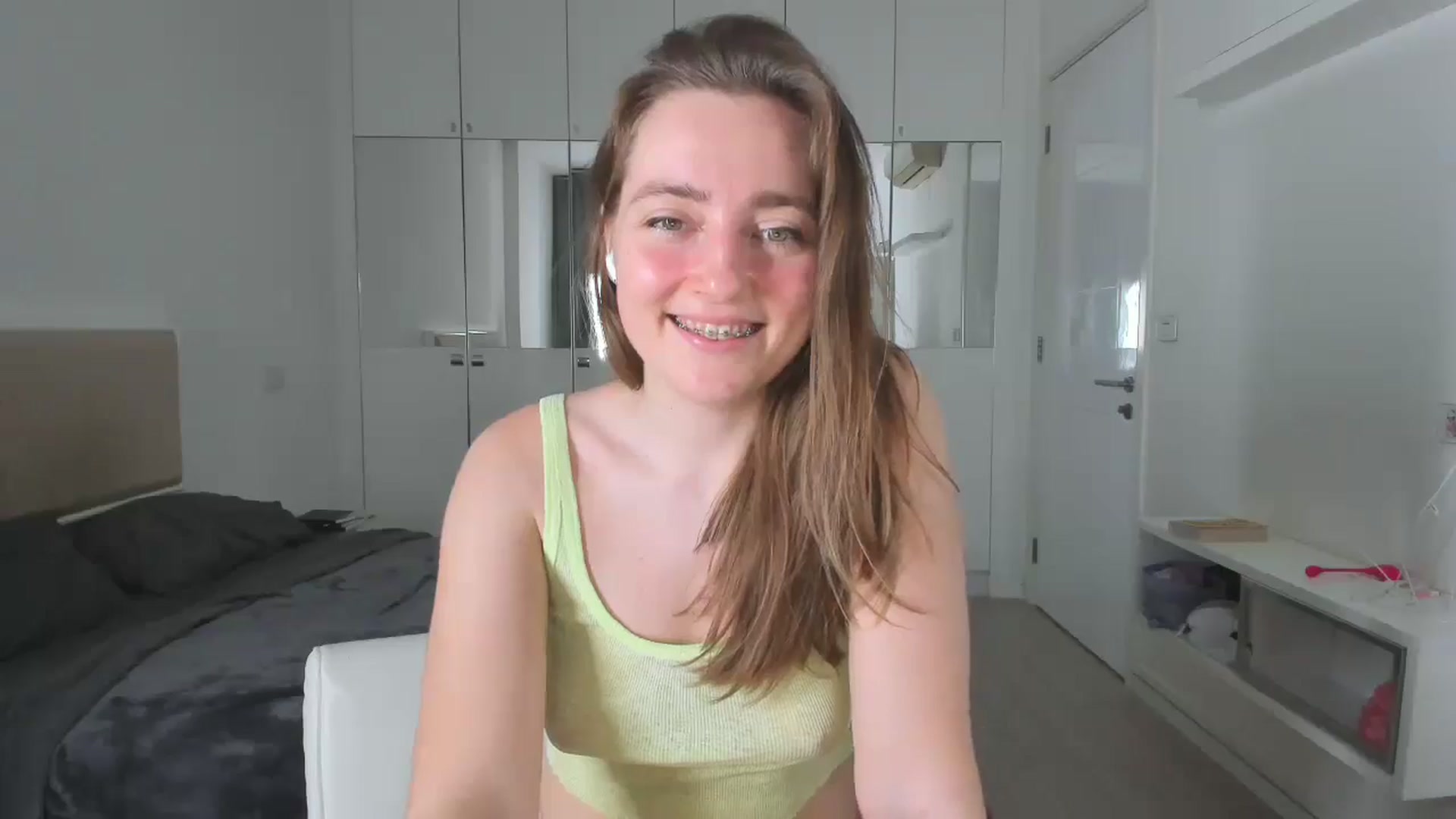 LiaSasha video thumbnail