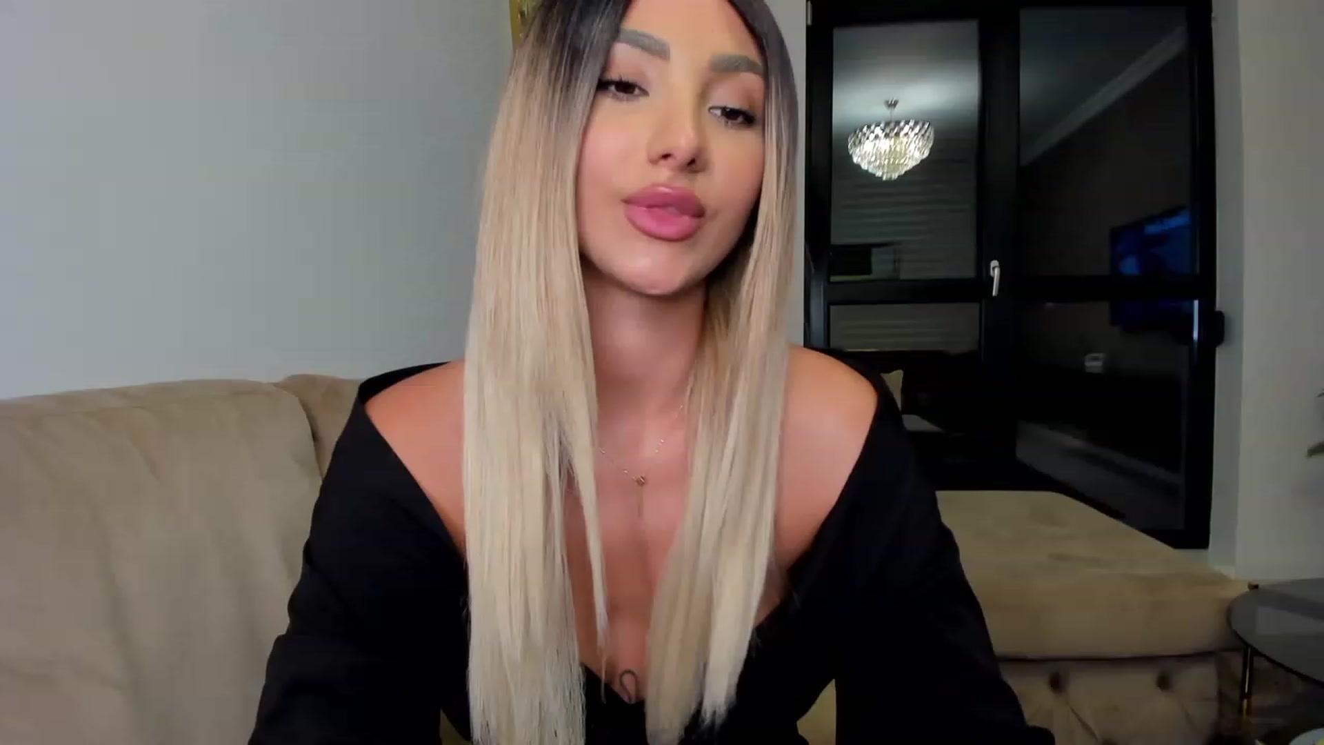 HONEY_A video thumbnail