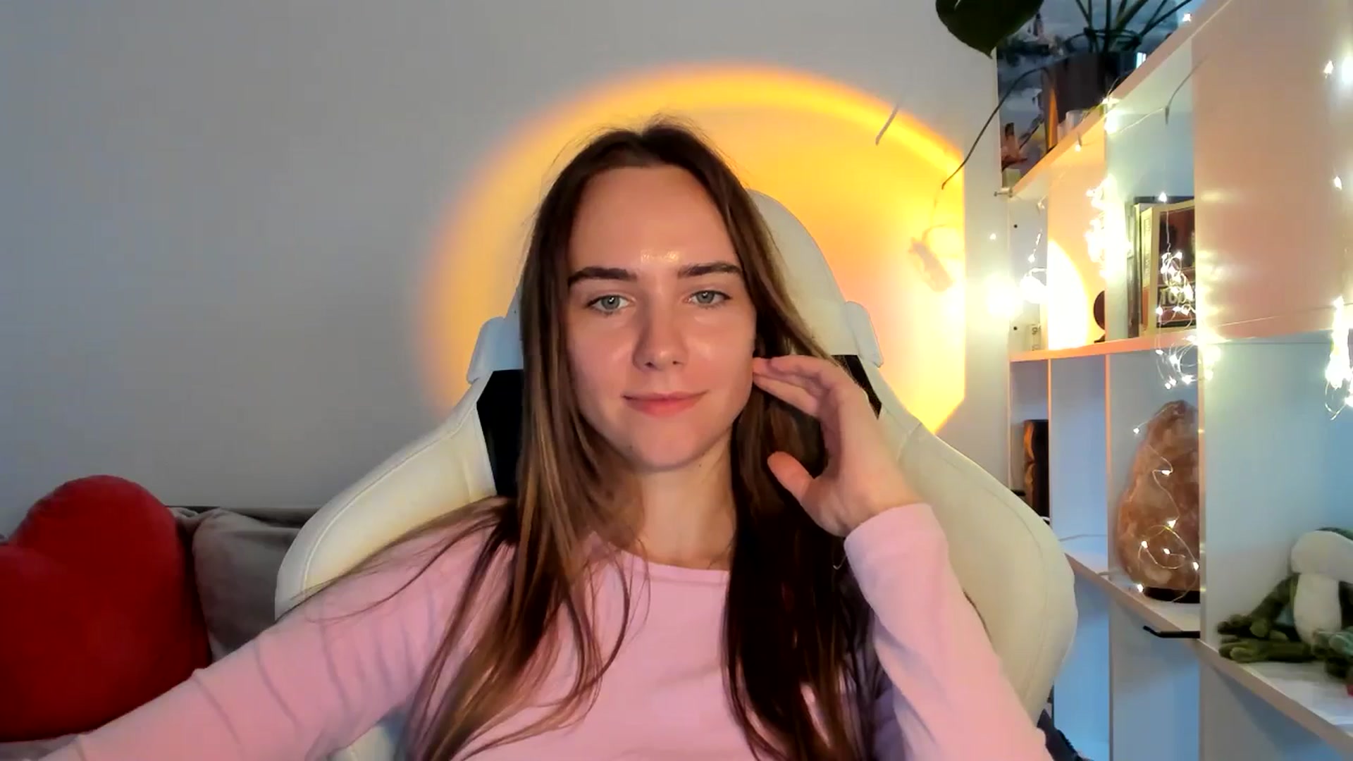 OhAlisa video thumbnail