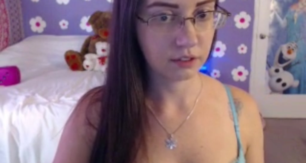 Cutie_Kisses video thumbnail